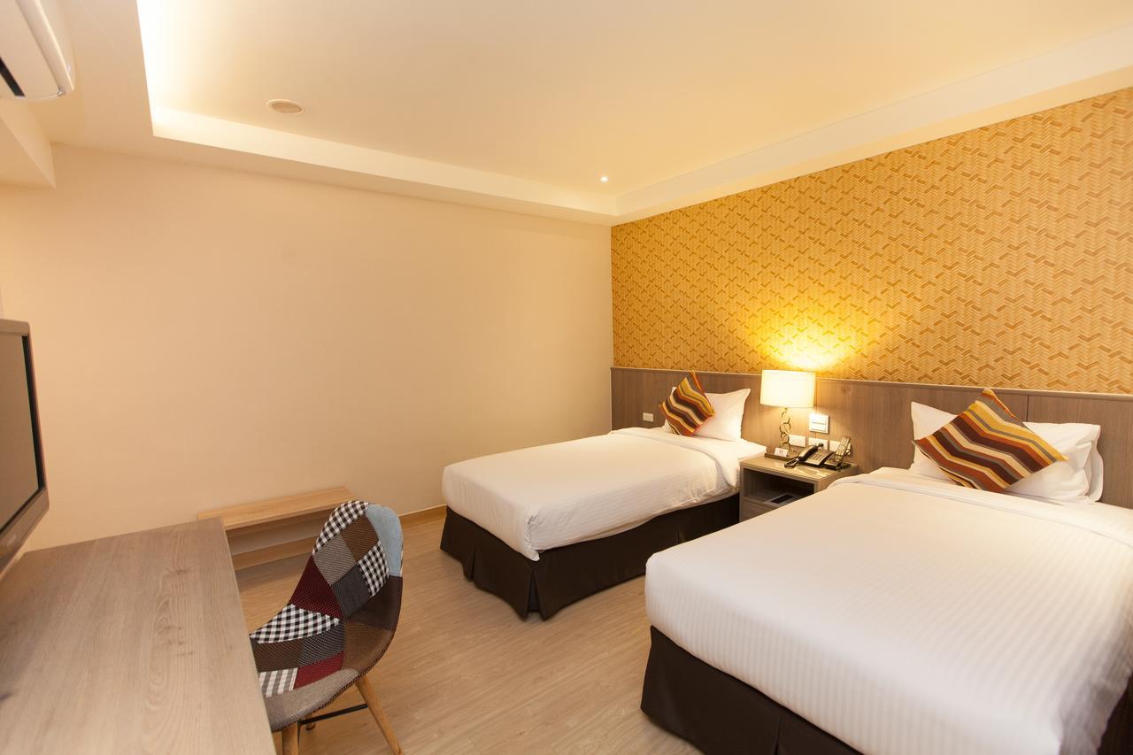 Tc Hotel - Hualien Zhongxiao Eksteriør bilde